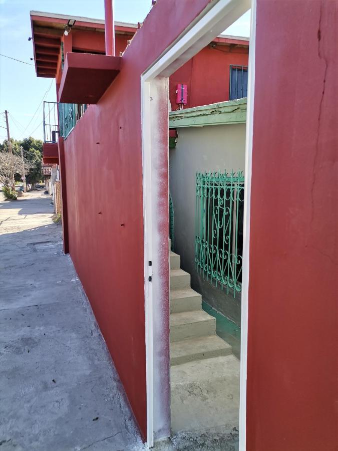 Monchita'S Ensenada Baja, Apartments For Rent. Экстерьер фото